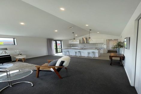 Photo of property in 21 Red Cottage Drive, Lake Hayes, Queenstown, 9304