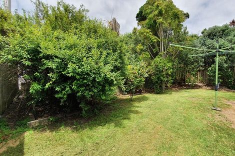 Photo of property in 39a Pohutukawa Avenue, Shelly Park, Auckland, 2014