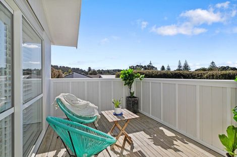 Photo of property in 1/7 Elizabeth Street, Orewa, 0931