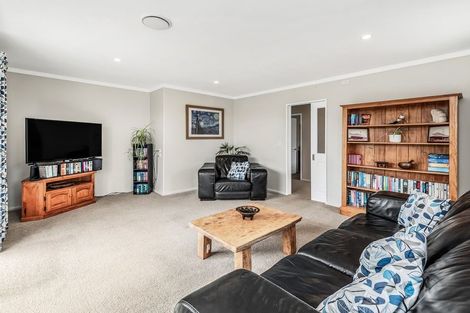 Photo of property in 44 Beaumont Drive, Rolleston, 7614
