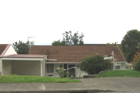 Photo of property in 30a Kakariki Grove, Waikanae, 5036