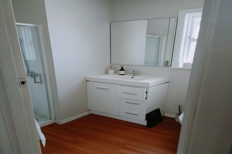 Photo of property in 27 Hollyford Avenue, Bryndwr, Christchurch, 8053