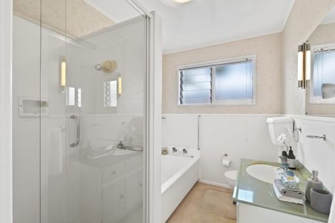 Photo of property in 35 Kitchener Road, Takapuna, Auckland, 0622