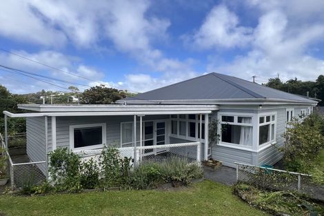 Photo of property in 63 Delhi Crescent, Khandallah, Wellington, 6035