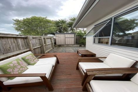Photo of property in 14 Wells Road, Bucklands Beach, Auckland, 2012