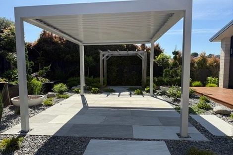 Photo of property in 102 Moffat Road, Bethlehem, Tauranga, 3110