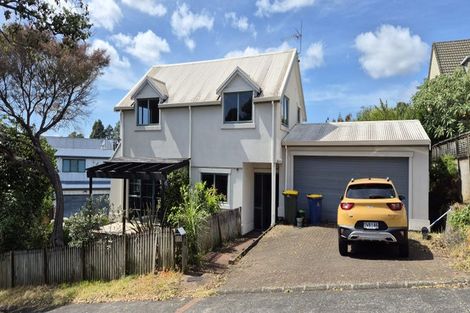 Photo of property in 2/485 Don Buck Road, Massey, Auckland, 0614