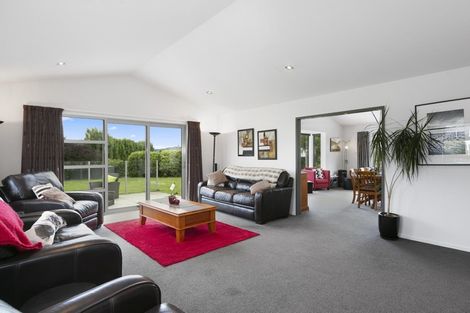 Photo of property in 6 Orchard Grove, East Taieri, Mosgiel, 9024