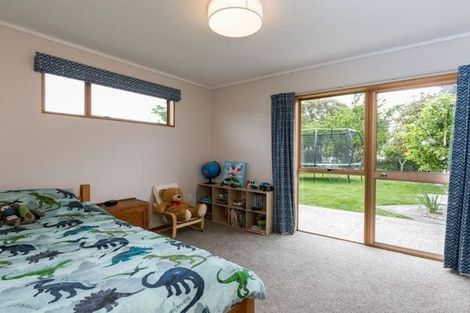 Photo of property in 16 Ngarimu Crescent, Taradale, Napier, 4112