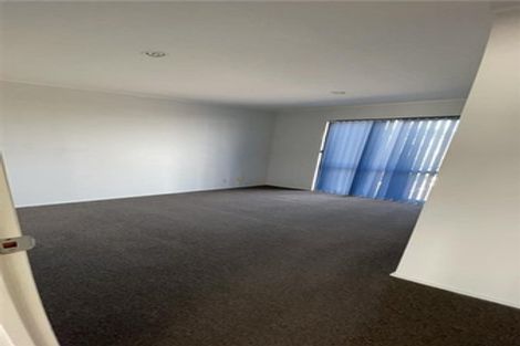 Photo of property in 8/15 Bishop Lenihan Place, East Tamaki, Auckland, 2013