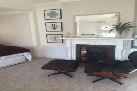 Photo of property in 114 Cliffs Road, Saint Clair, Dunedin, 9012