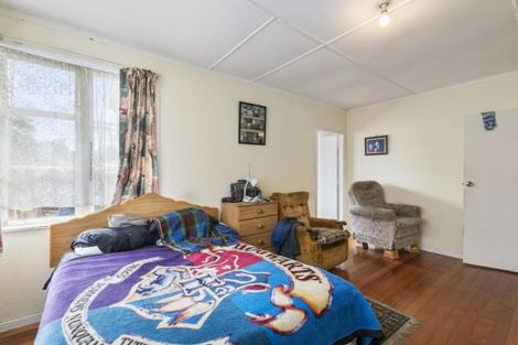 Photo of property in 180 Naenae Road, Naenae, Lower Hutt, 5011