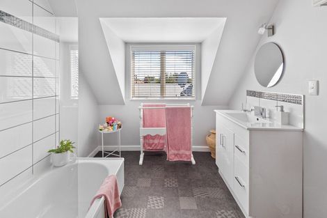 Photo of property in 20 Whitcombe Street, Temuka, 7920