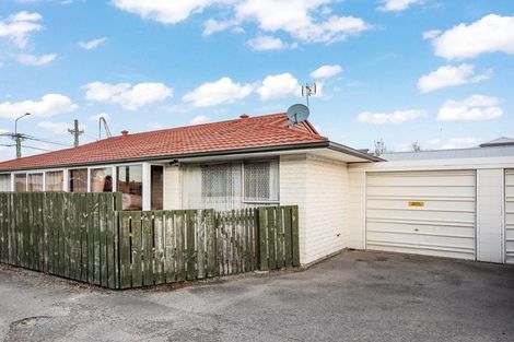 Photo of property in 2/71 Hills Road, Edgeware, Christchurch, 8013