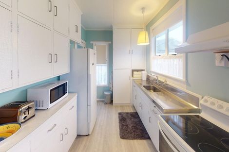 Photo of property in 28 Birmingham Street, Takaro, Palmerston North, 4412