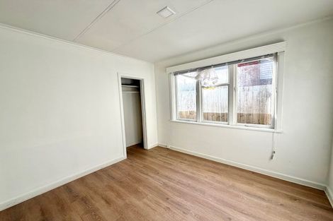 Photo of property in 50 Routley Drive, Glen Eden, Auckland, 0602