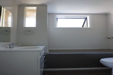 Photo of property in 10 Viking Avenue, Hillsborough, Auckland, 1042