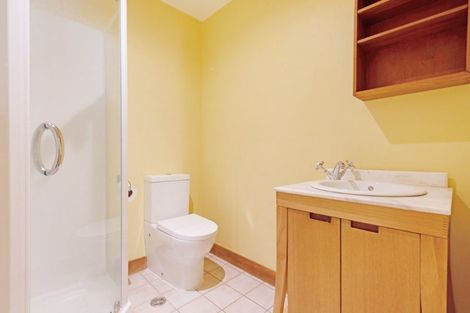 Photo of property in 3c/5 Kent Terrace, Mount Victoria, Wellington, 6011