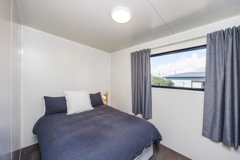 Photo of property in 52 Nash Parade, Foxton Beach, Foxton, 4815