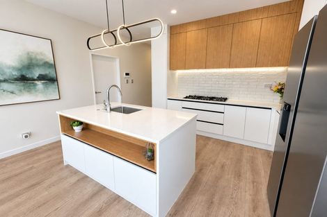 Photo of property in 38 Whakairo Crescent, Gulf Harbour, Whangaparaoa, 0930