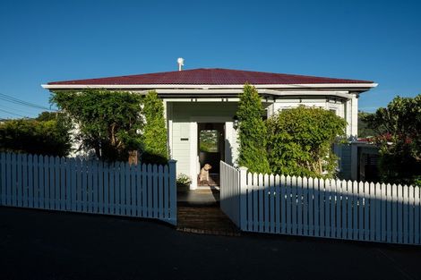 Photo of property in 28 Pitt Street, Wadestown, Wellington, 6012