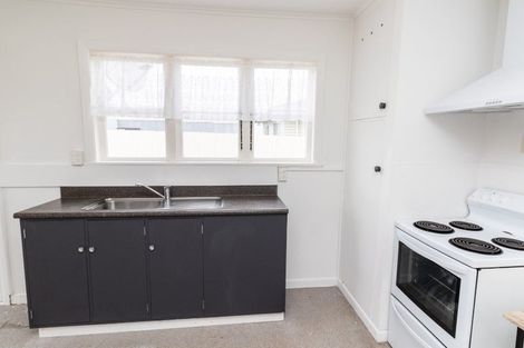 Photo of property in 3 Cook Street, Levin, 5510