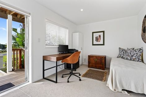 Photo of property in 42 Cheviot Street, Mangawhai Heads, Mangawhai, 0505