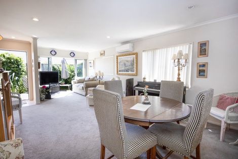 Photo of property in Parkvale Estate, 40/1232 Howard Street, Parkvale, Hastings, 4122