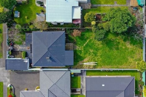 Photo of property in 23 Whiteley Street, Moturoa, New Plymouth, 4310