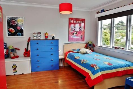 Photo of property in 77 Elliston Crescent, Stanmore Bay, Whangaparaoa, 0932