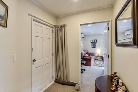 Photo of property in 4g Cedar Drive, Paraparaumu Beach, Paraparaumu, 5032