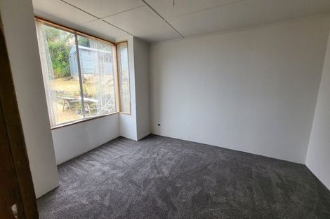 Photo of property in 71 Gladstone Road North, Dalmore, Dunedin, 9010