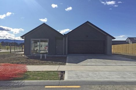Photo of property in 66 Obelisk Street, Wanaka, 9305