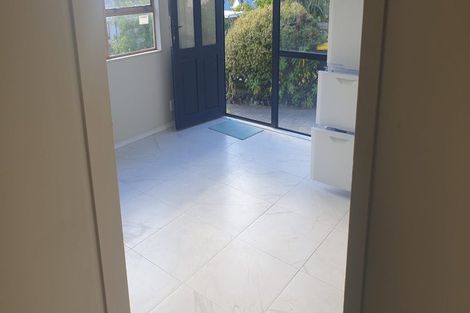 Photo of property in 32 Lynmouth Avenue, Karori, Wellington, 6012