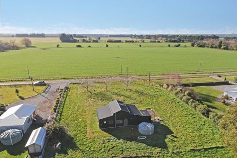 Photo of property in 27 Buckland Street, Tikokino, Waipawa, 4273