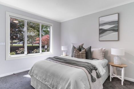 Photo of property in 76 Great North Road, Winton, 9720