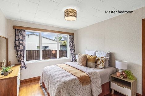 Photo of property in 287 Te Moana Road, Waikanae, 5036