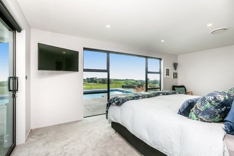 Photo of property in 588 Barrett Road, Hurworth, New Plymouth, 4371