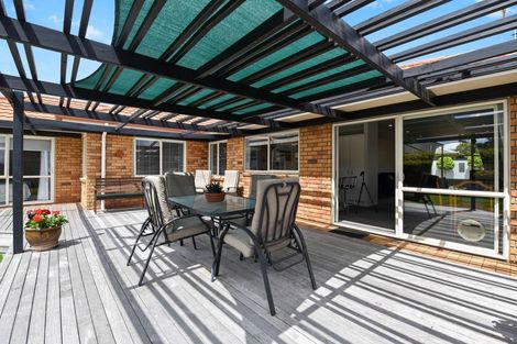 Photo of property in 14 Buckingham Place, Rototuna North, Hamilton, 3210