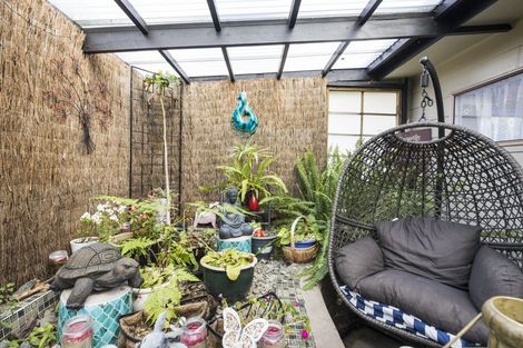 Photo of property in 6 Paradise Place, Milson, Palmerston North, 4414