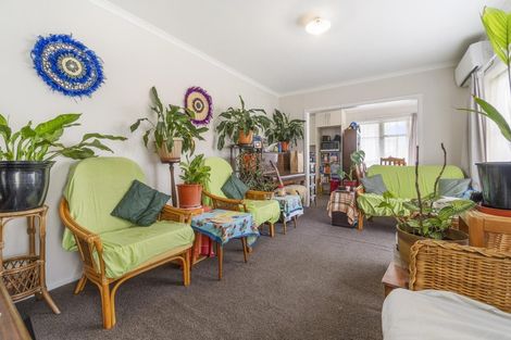 Photo of property in 35 Barbary Avenue, Kelston, Auckland, 0602