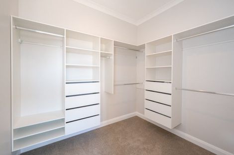 Photo of property in 8 Gage Lane, Havelock North, 4130