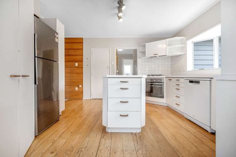 Photo of property in 481 River Road, Fairfield, Hamilton, 3214