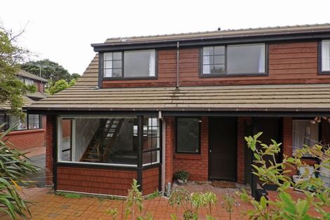 Photo of property in 5/136 Karori Road, Karori, Wellington, 6012