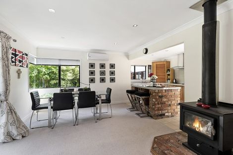 Photo of property in 30 Whanake Street, Titahi Bay, Porirua, 5022