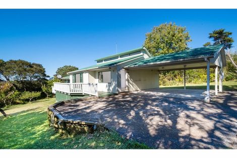 Photo of property in 129a Colwill Road, Massey, Auckland, 0614