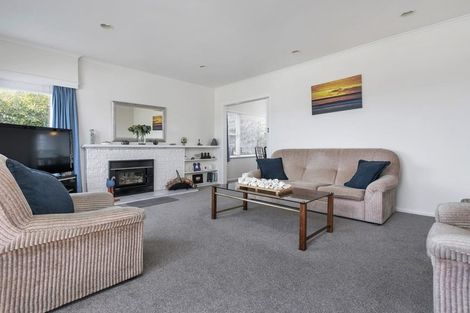 Photo of property in 3/85 Ocean View Road, Hillcrest, Auckland, 0627