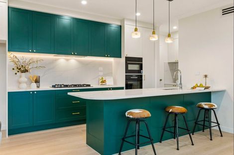 Photo of property in 32 Catalina Avenue, Rosehill, Papakura, 2113