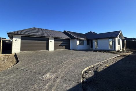 Photo of property in 6 Earl Way, Amberley, 7410