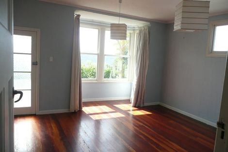Photo of property in 12 Springfield Terrace, Kelburn, Wellington, 6012